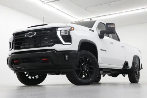 White 2025 Chevrolet Silverado 3500HD LT for sale in Clinton, MO