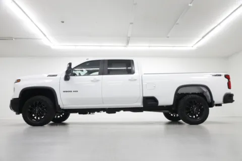 Another view of 2025 Chevrolet Silverado 3500HD LT for sale in Clinton, MO at Jim Falk Motors