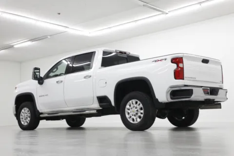More photos of 2021 Chevrolet Silverado 3500HD LTZ at Jim Falk Motors, MO