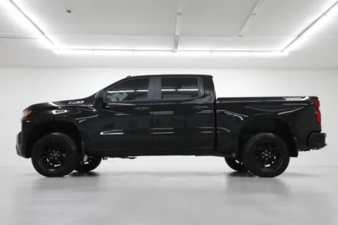 Another view of 2020 Chevrolet Silverado 1500 Custom Trail Boss for sale in Clinton, MO at Jim Falk Motors