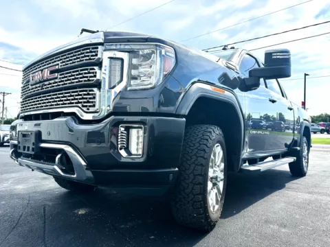 Black 2021 GMC Sierra 2500HD Denali for sale in Clinton, MO