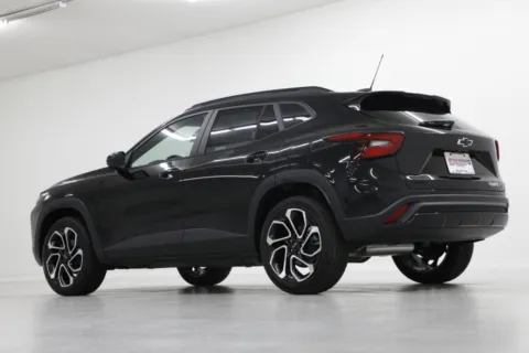 More photos of 2025 Chevrolet Trax 2RS at Jim Falk Motors, MO
