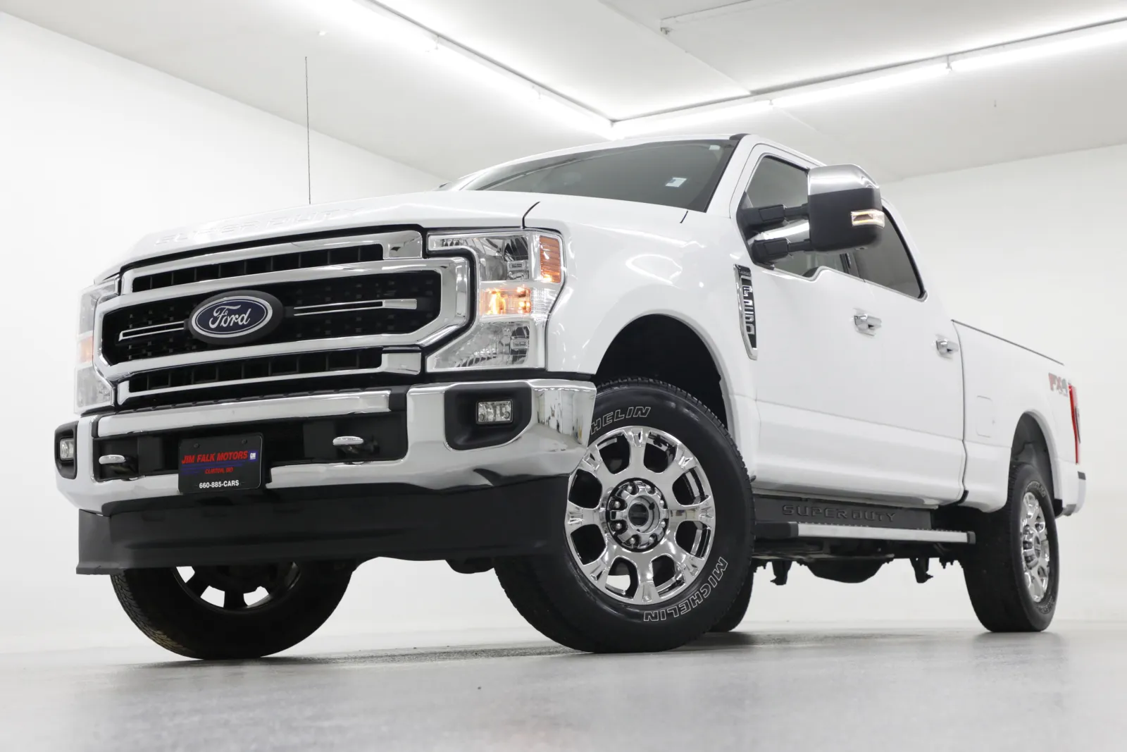 White 2021 Ford Super Duty F-250 SRW LARIAT for sale in Clinton, MO