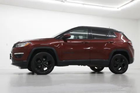 Photos of 2021 Jeep Compass Altitude for sale in Clinton, MO at Jim Falk Motors