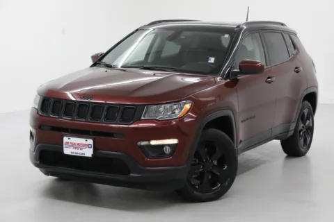 More photos of 2021 Jeep Compass Altitude at Jim Falk Motors, MO