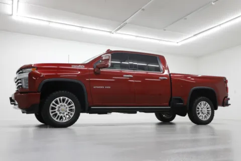 Photos of 2021 Chevrolet Silverado 2500HD High Country for sale in Clinton, MO at Jim Falk Motors