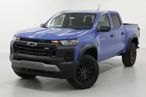 More photos of 2026 Chevrolet Colorado 4WD Trail Boss at Jim Falk Motors, MO