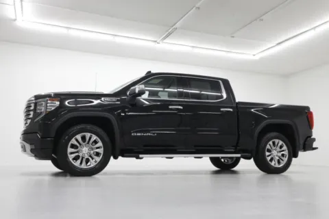 Photos of 2026 GMC Sierra 1500 Denali for sale in Clinton, MO at Jim Falk Motors