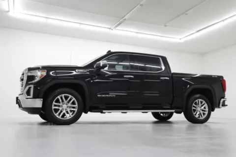 Photos of 2021 GMC Sierra 1500 SLT for sale in Clinton, MO at Jim Falk Motors