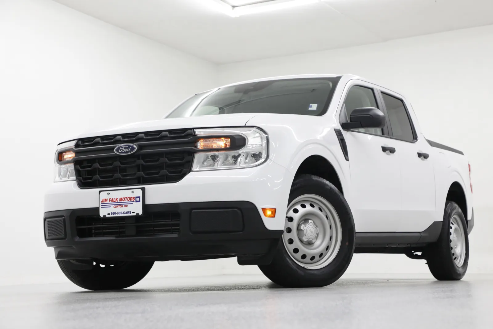 White 2024 Ford Maverick XL for sale in Clinton, MO