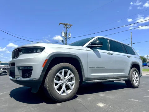 Silver 2022 Jeep Grand Cherokee L Limited for sale in Clinton, MO