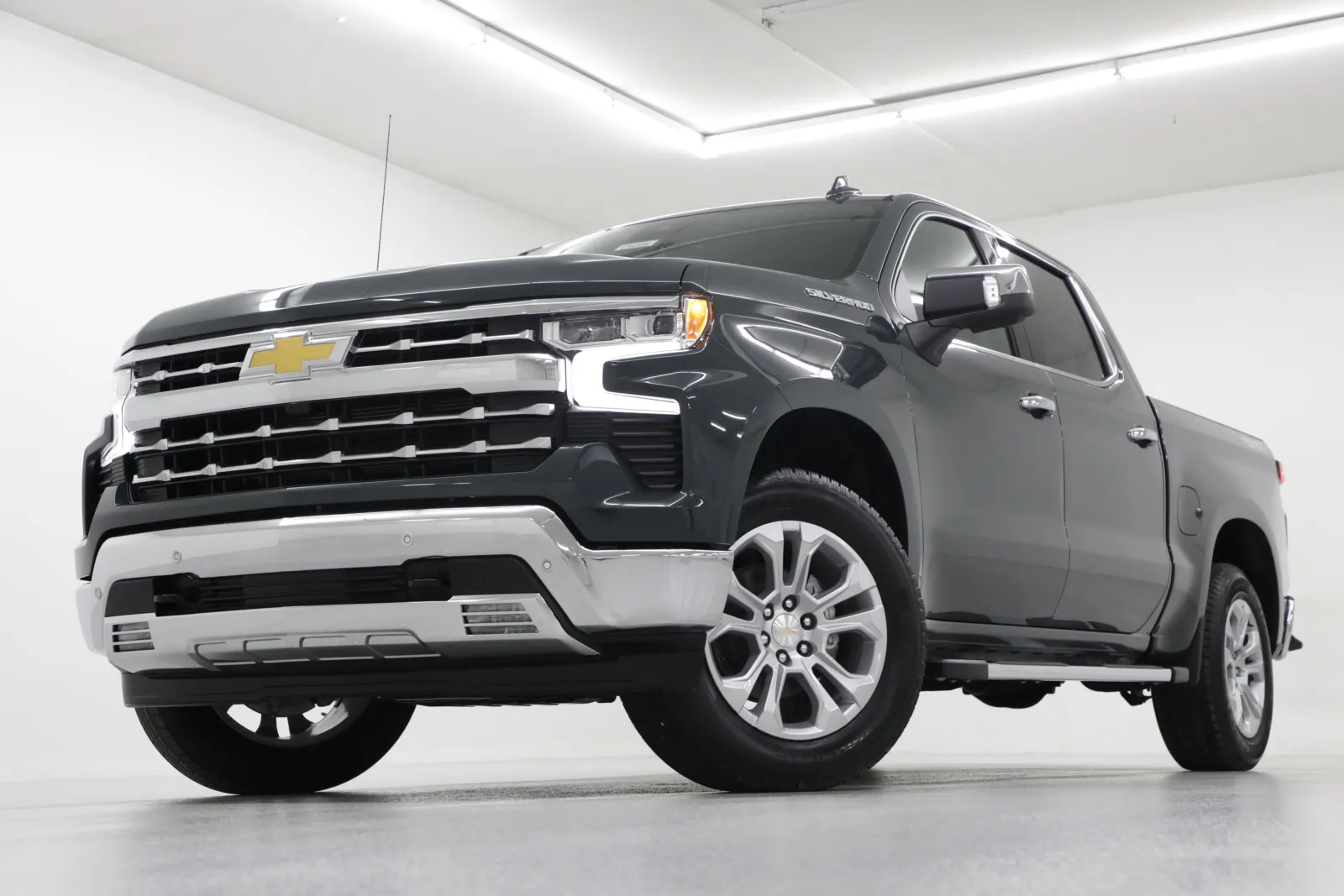 Gray 2026 Chevrolet Silverado 1500 LTZ for sale in Clinton, MO
