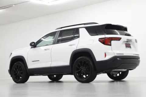More photos of 2026 GMC Terrain FWD Elevation at Jim Falk Motors, MO