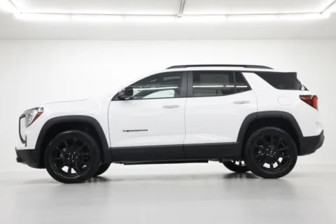 Another view of 2026 GMC Terrain FWD Elevation for sale in Clinton, MO at Jim Falk Motors