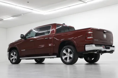 More photos of 2022 Ram 1500 Laramie at Jim Falk Motors, MO