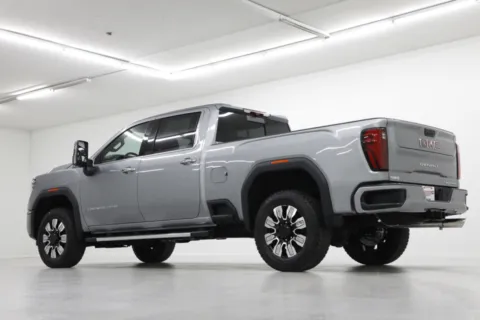More photos of 2025 GMC Sierra 2500HD Denali at Jim Falk Motors, MO