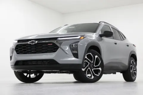 Gray 2025 Chevrolet Trax 2RS for sale in Clinton, MO