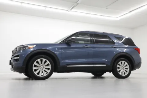 Photos of 2020 Ford Explorer Limited for sale in Clinton, MO at Jim Falk Motors