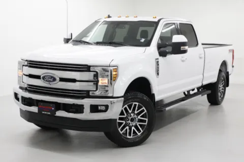 White 2019 Ford Super Duty F-350 SRW LARIAT for sale in Clinton, MO