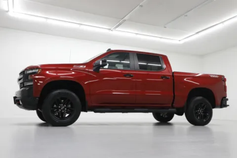 Photos of 2021 Chevrolet Silverado 1500 LT Trail Boss for sale in Clinton, MO at Jim Falk Motors