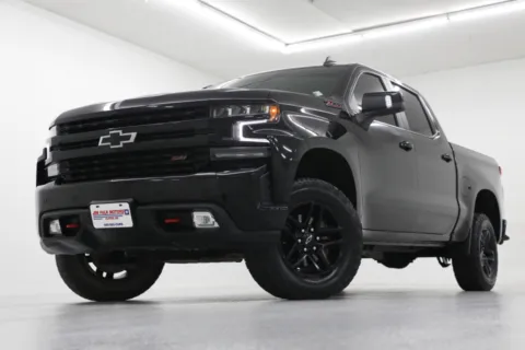 Black 2021 Chevrolet Silverado 1500 LT Trail Boss for sale in Clinton, MO