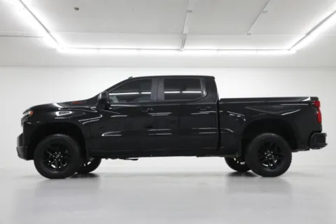 Another view of 2021 Chevrolet Silverado 1500 LT Trail Boss for sale in Clinton, MO at Jim Falk Motors