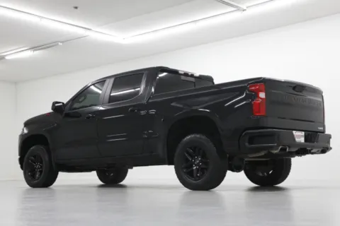 More photos of 2021 Chevrolet Silverado 1500 LT Trail Boss at Jim Falk Motors, MO