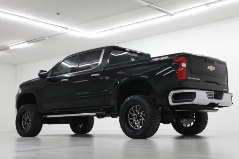 More photos of 2026 Chevrolet Silverado 1500 LTZ at Jim Falk Motors, MO