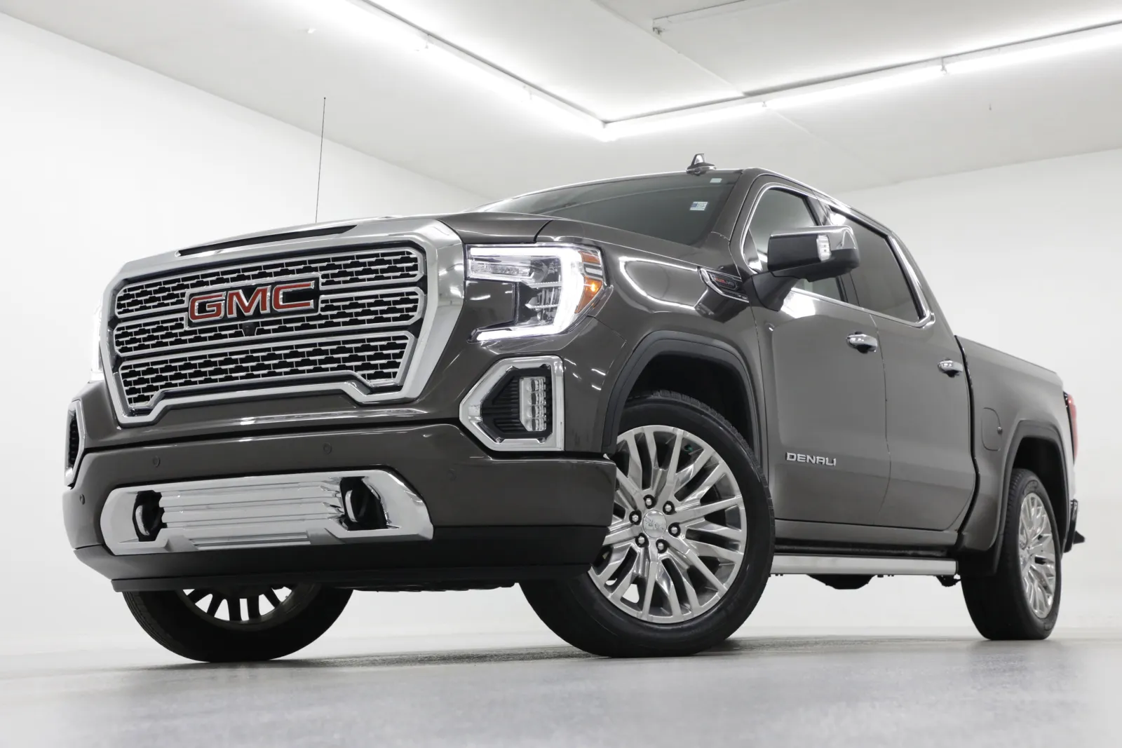 Gray 2019 GMC Sierra 1500 Denali for sale in Clinton, MO