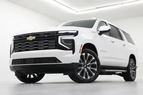 White 2025 Chevrolet Suburban High Country for sale in Clinton, MO