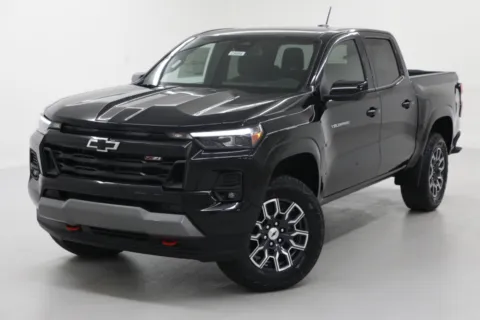 More photos of 2026 Chevrolet Colorado 4WD Z71 at Jim Falk Motors, MO