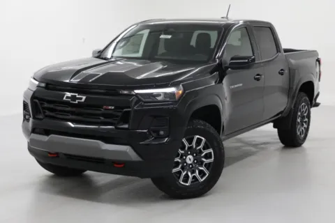 More photos of 2026 Chevrolet Colorado 4WD Z71 at Jim Falk Motors, MO
