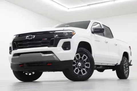 White 2026 Chevrolet Colorado 4WD Z71 for sale in Clinton, MO