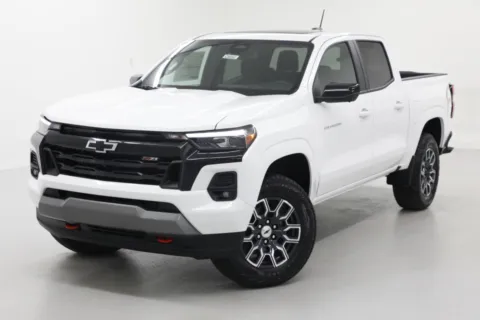 More photos of 2026 Chevrolet Colorado 4WD Z71 at Jim Falk Motors, MO