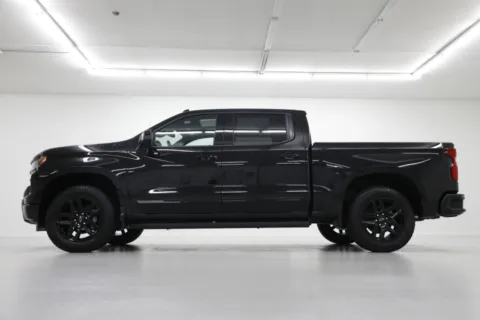 Another view of 2026 Chevrolet Silverado 1500 High Country for sale in Clinton, MO at Jim Falk Motors