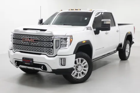 More photos of 2022 GMC Sierra 3500HD Denali at Jim Falk Motors, MO