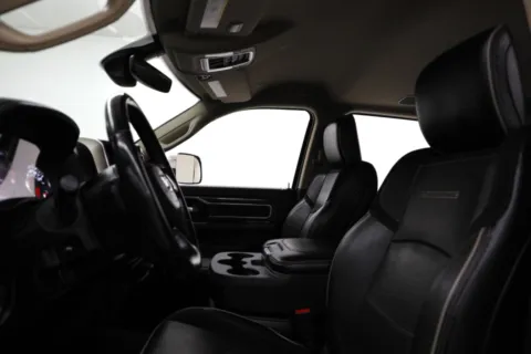 More photos of 2021 Ram 2500 Laramie at Jim Falk Motors, MO
