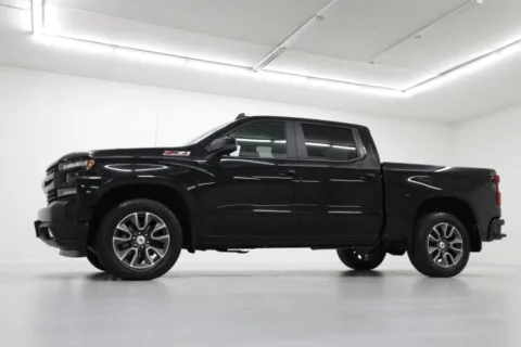 Photos of 2021 Chevrolet Silverado 1500 RST for sale in Clinton, MO at Jim Falk Motors