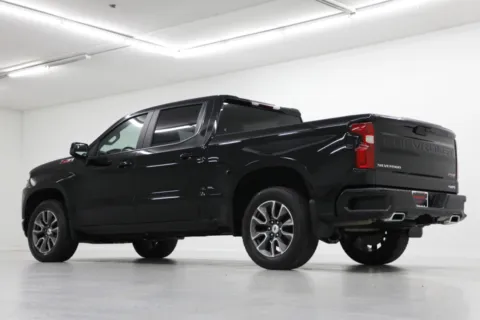 More photos of 2021 Chevrolet Silverado 1500 RST at Jim Falk Motors, MO