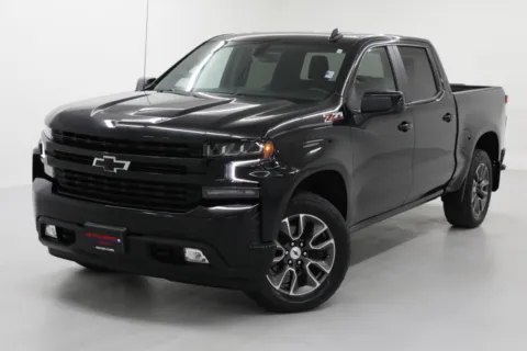 More photos of 2021 Chevrolet Silverado 1500 RST at Jim Falk Motors, MO