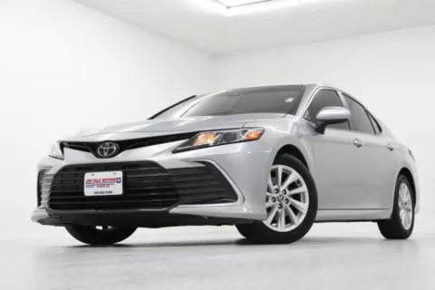 Silver 2022 Toyota Camry LE for sale in Clinton, MO