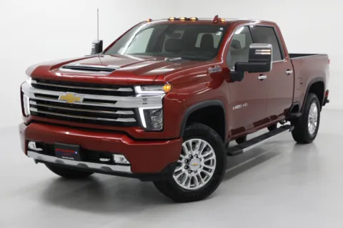 More photos of 2021 Chevrolet Silverado 2500HD High Country at Jim Falk Motors, MO