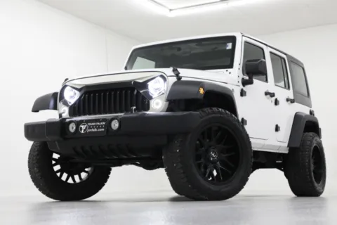 White 2016 Jeep Wrangler Unlimited Sport for sale in Clinton, MO