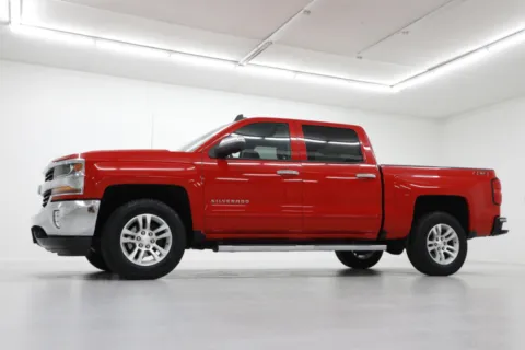 Photos of 2018 Chevrolet Silverado 1500 LT for sale in Clinton, MO at Jim Falk Motors