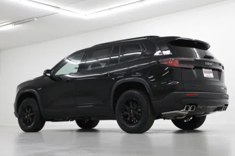 More photos of 2026 GMC Acadia AWD AT4 at Jim Falk Motors, MO