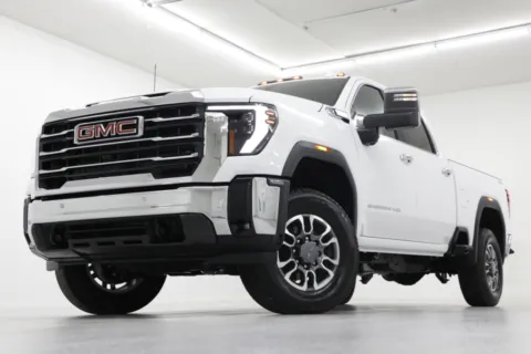 White 2025 GMC Sierra 2500HD SLT for sale in Clinton, MO