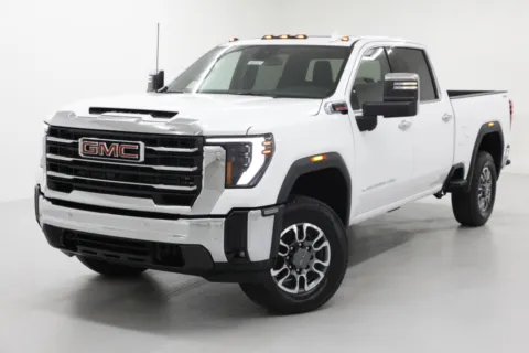 More photos of 2025 GMC Sierra 2500HD SLT at Jim Falk Motors, MO