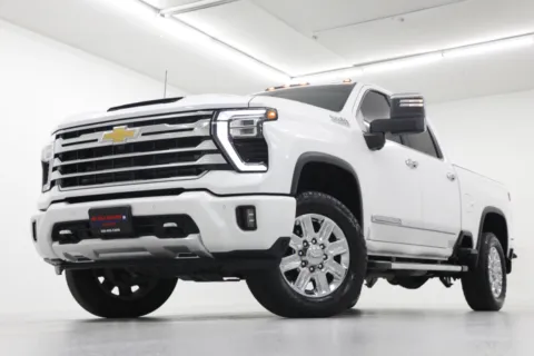 White 2024 Chevrolet Silverado 2500HD High Country for sale in Clinton, MO