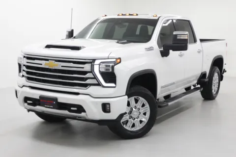 More photos of 2024 Chevrolet Silverado 2500HD High Country at Jim Falk Motors, MO