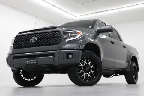 Gray 2018 Toyota Tundra SR5 for sale in Clinton, MO
